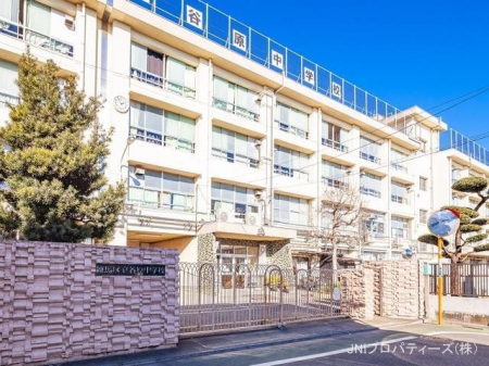 ���ӊ��@-