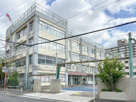 ���ӊ��@�k�旧�x�D���w�Z�@����2000m