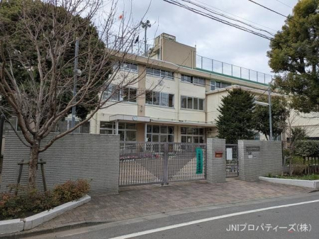 ���ӊ��@����旧�쒆�쒆�w�Z�@����580m