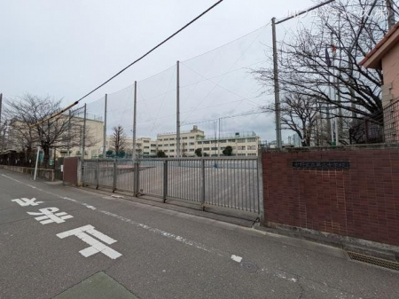 ���ӊ��@����旧��񒆊w�Z�@����370m