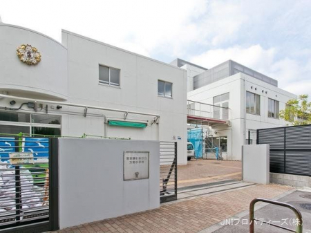 ���ӊ��@�����旧���쏬�w�Z�@����200m