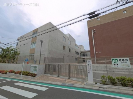 ���ӊ��@����旧��̓m���w�Z�@����750m