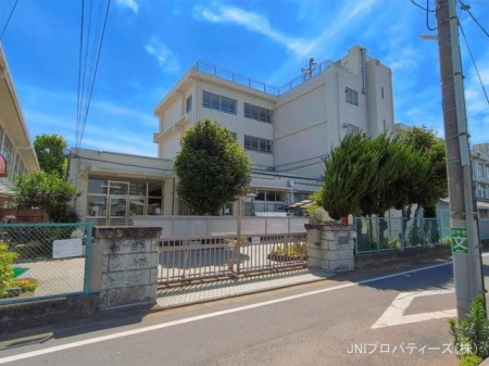 ���ӊ��@���n�旧�O���䒆�w�Z�@����450m