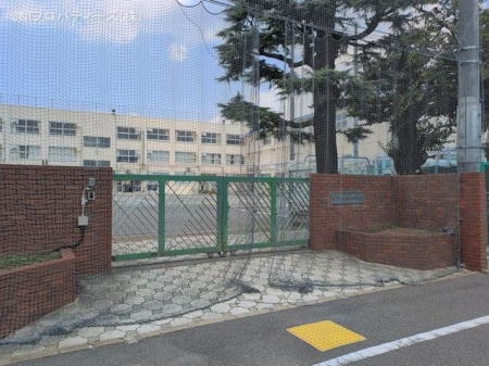 ���ӊ��@����旧�掵���w�Z�@����190m